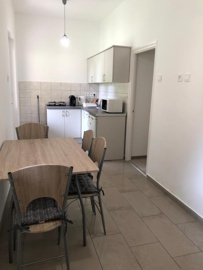 Tisza-Kert Apartmanok Tiszafüred Exterior foto